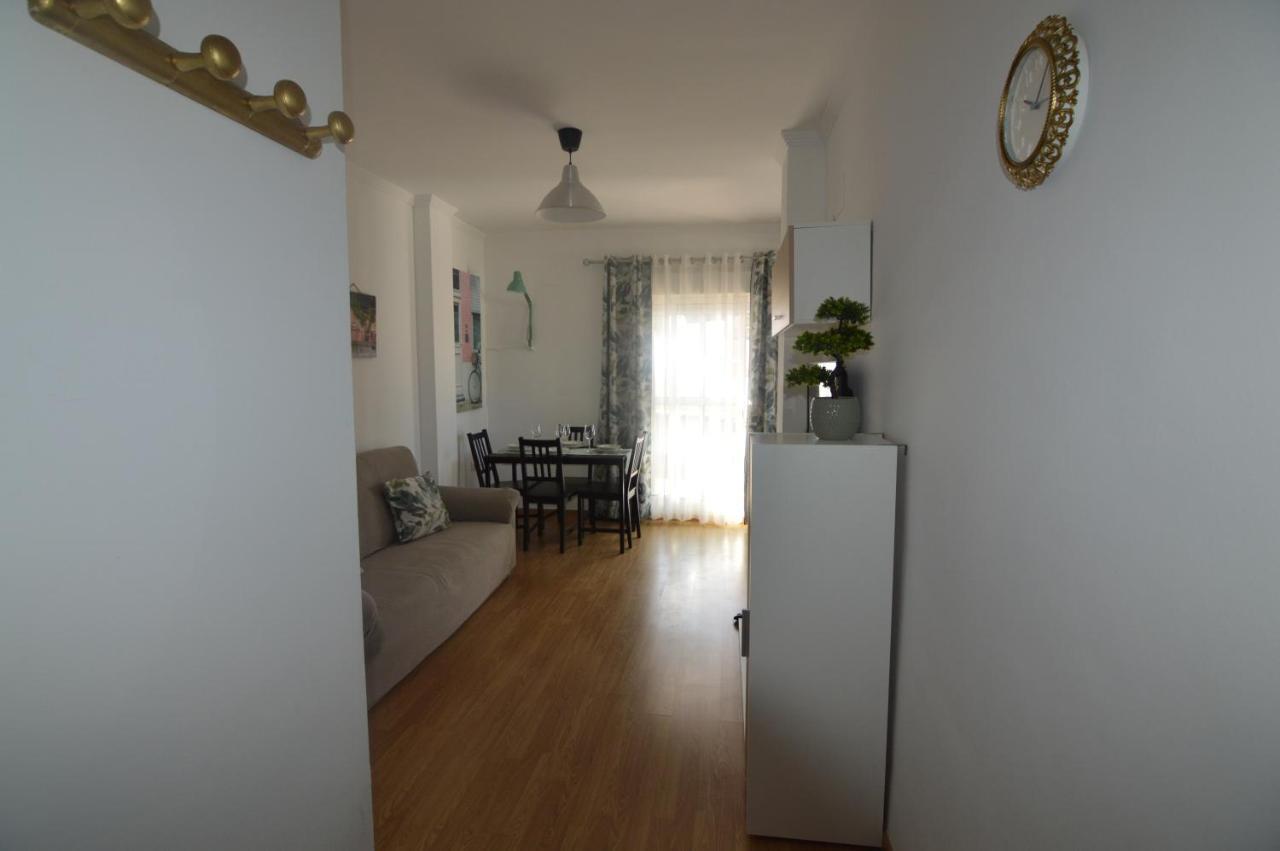 Atico La Ilusion Con Parking Apartment